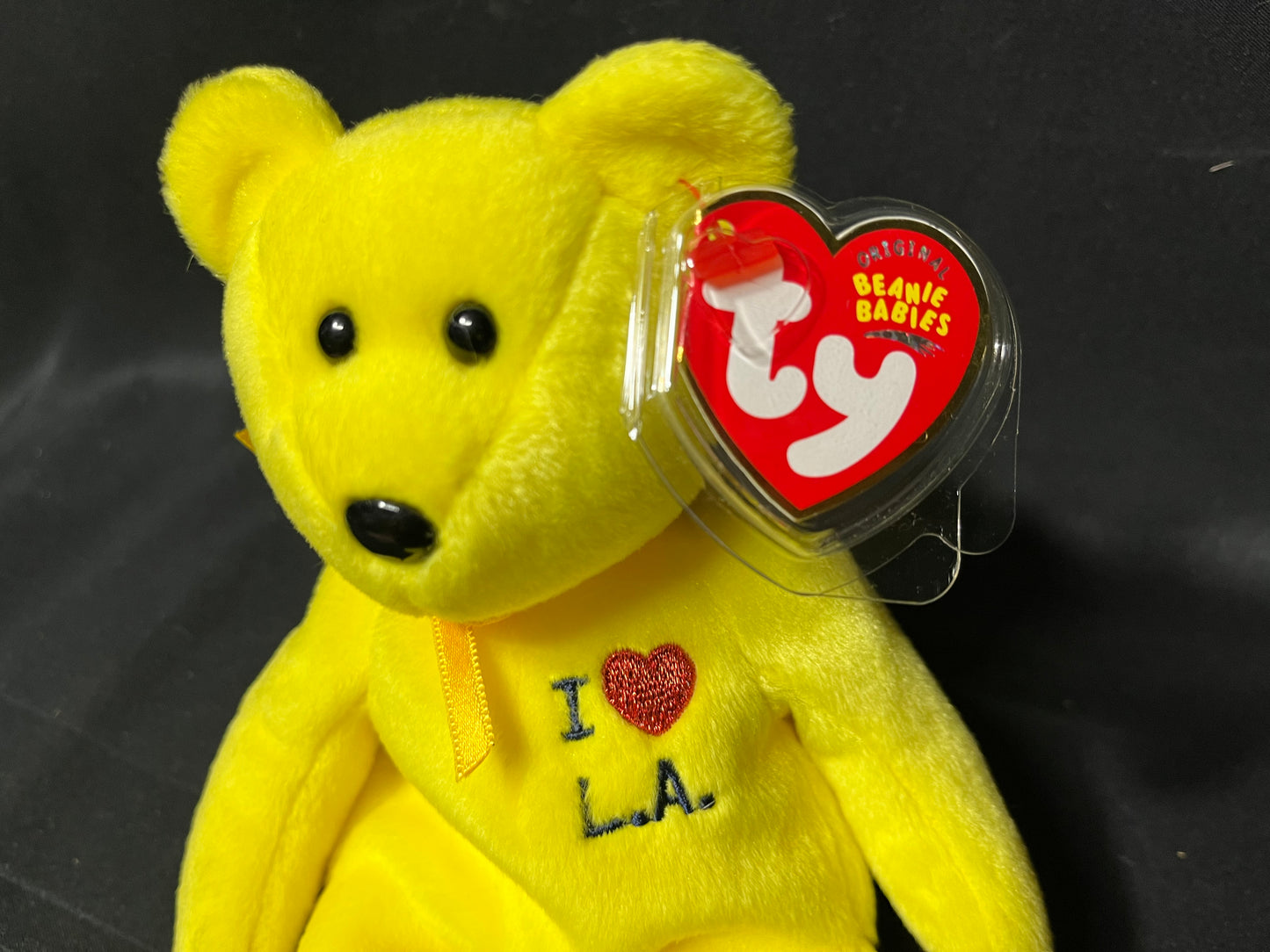 TY Beanie Baby - 2004 I Heart LA Bear