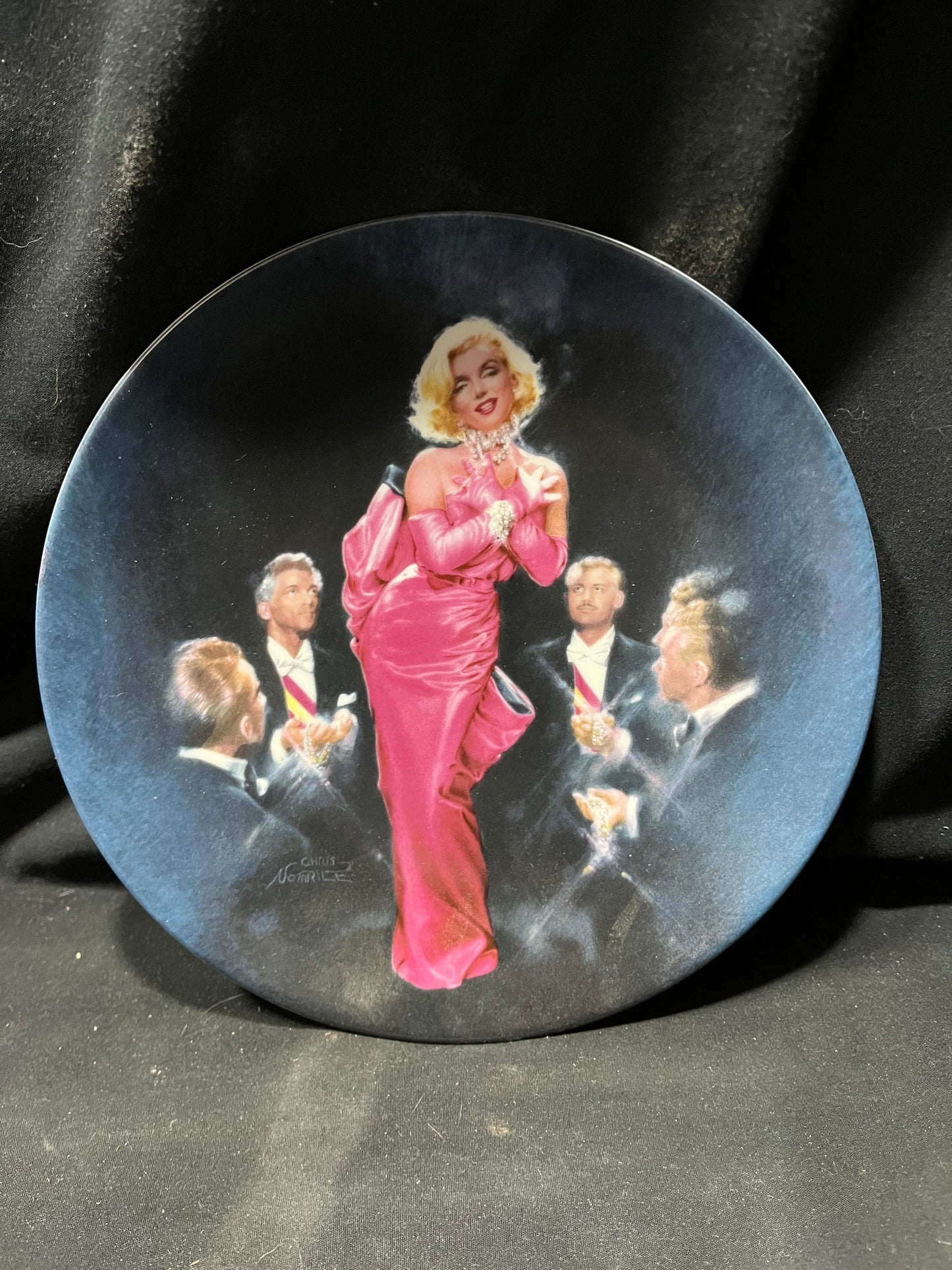 Marilyn Munroe 1990 Delphi Plate "Diamonds Are A Girl's Best Friend" For Bradford Exchange