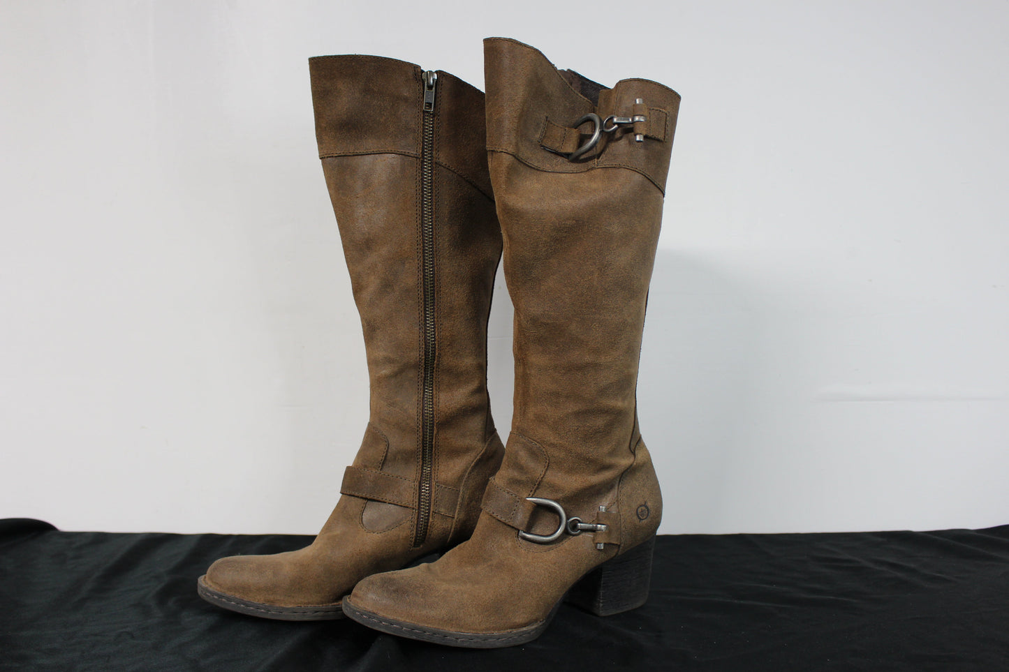 Women's Born Leather Boots (03/C/94)