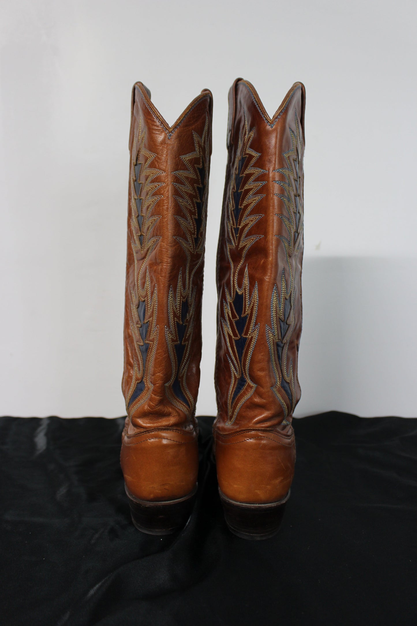 Women's Dan Post Cowboy Boots (02/C/85)