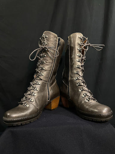 Art Heeled Boots (Size 39) 06/C/363